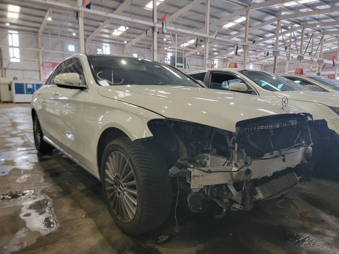 2015 MERCEDES BENZ C300 — 163429 Miles — Lot U029757 — Main - Marhaba Auctions Used Cars - Image 4