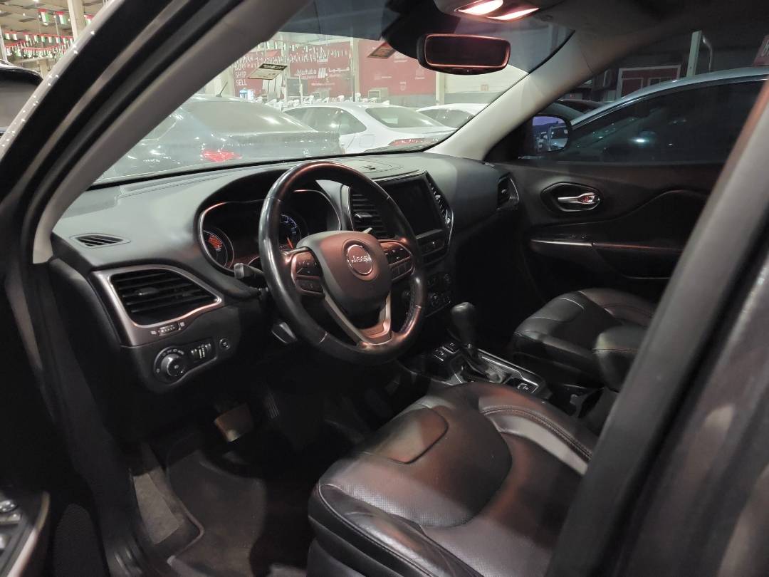 2021 JEEP CHEROKEE — 35402 Miles — Lot D180689 — Main - Marhaba Auctions Used Cars - Image 6