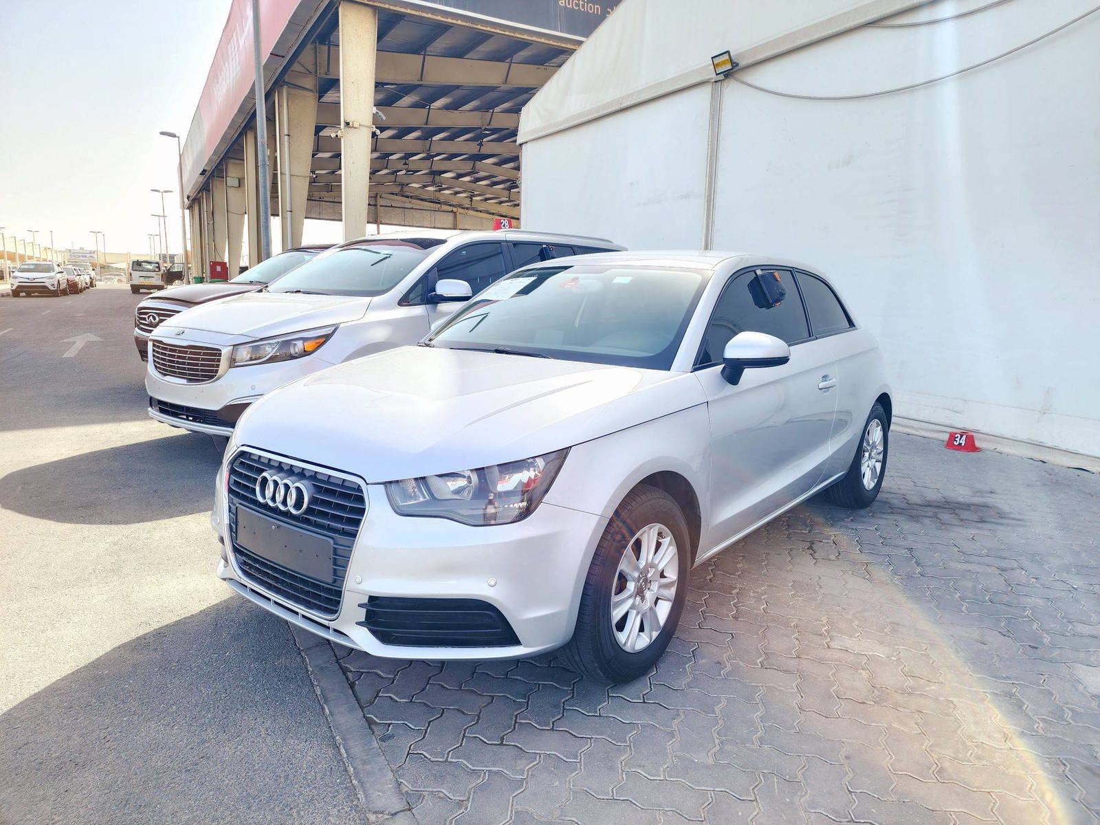 2014 AUDI A1 — 173138 KM — Lot AFT2EB019789 — Souq - Marhaba Auctions Used Cars - Image 4