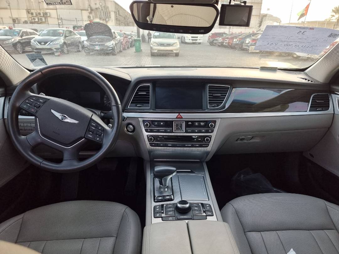 2018 GENESIS G80 — 121880 KM — Lot 215487 — Ind. 12 - Marhaba Auctions Used Cars - Image 7