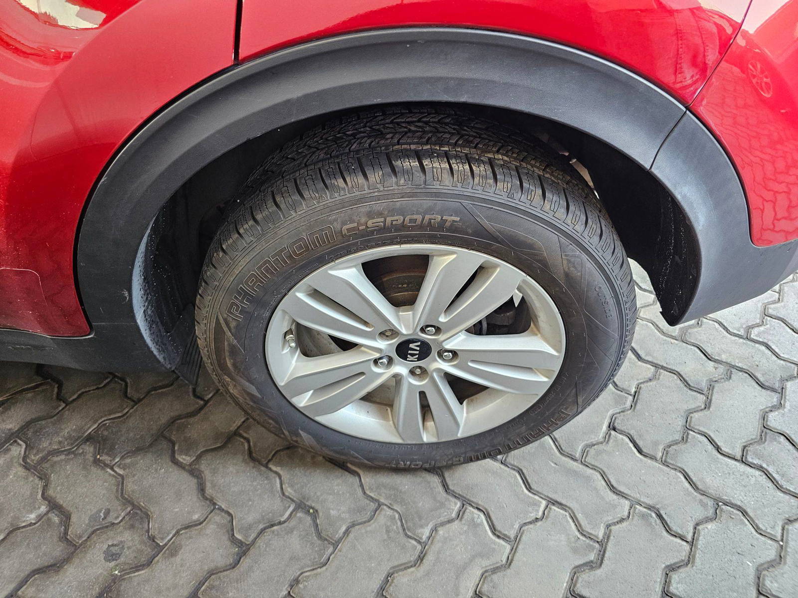 2018 KIA SPORTAGE — 99761 Miles — Lot 42496866 — Souq - Marhaba Auctions Used Cars - Image 10