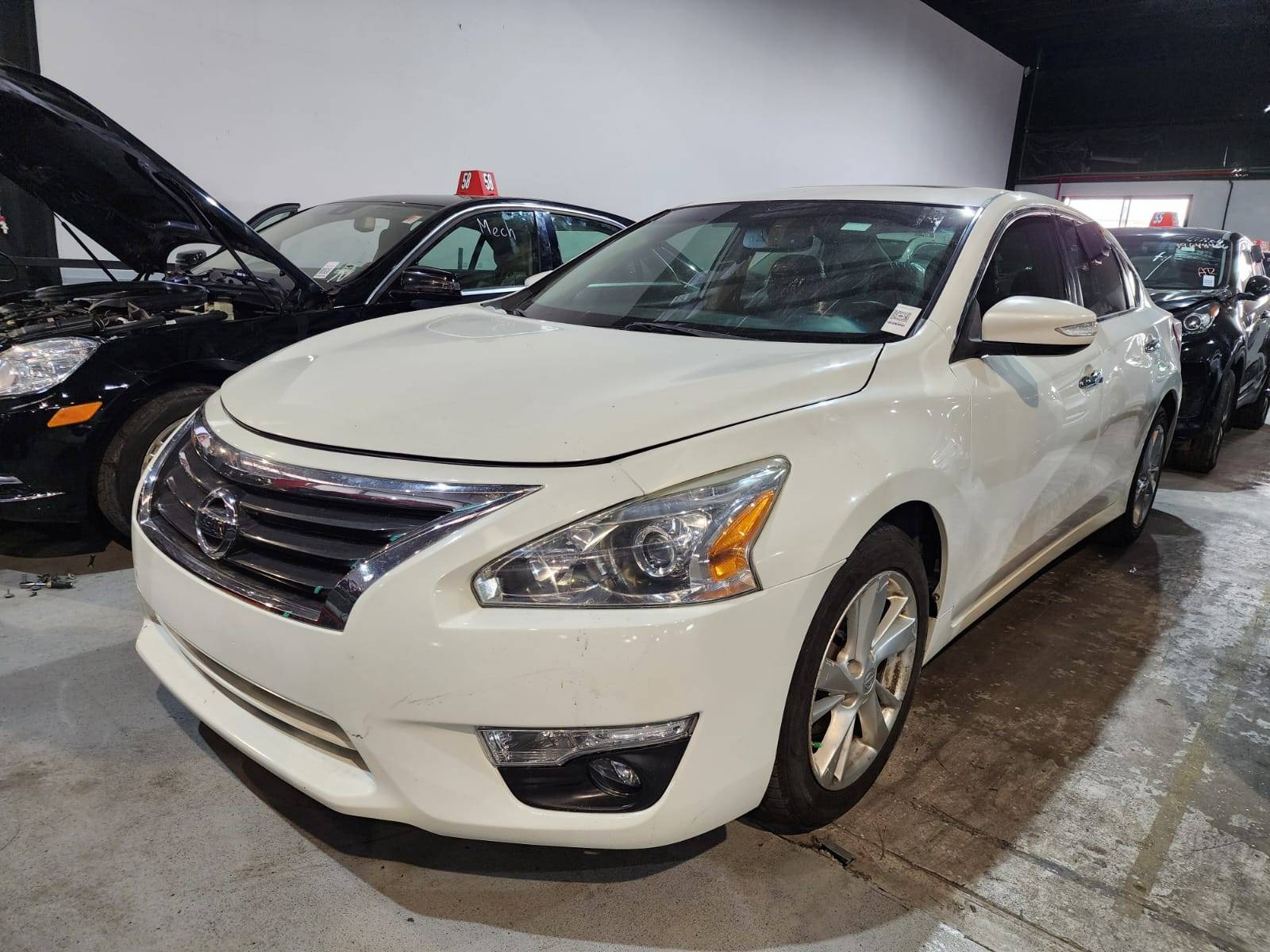 2013 NISSAN ALTIMA — 149702 Miles — Lot 401255 — Al Quoz - Marhaba Auctions Used Cars - Image 3
