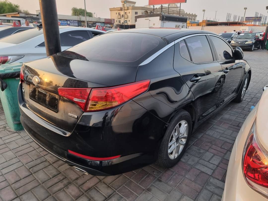 2013 KIA K5 — 137536 KM — Lot 125487 — Main - Marhaba Auctions Used Cars - Image 4