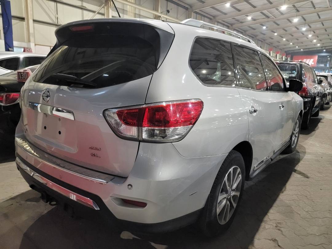 2015 NISSAN PATHFINDER — 175642 Miles — Lot 0FC685462 — Main - Marhaba Auctions Used Cars - Image 3