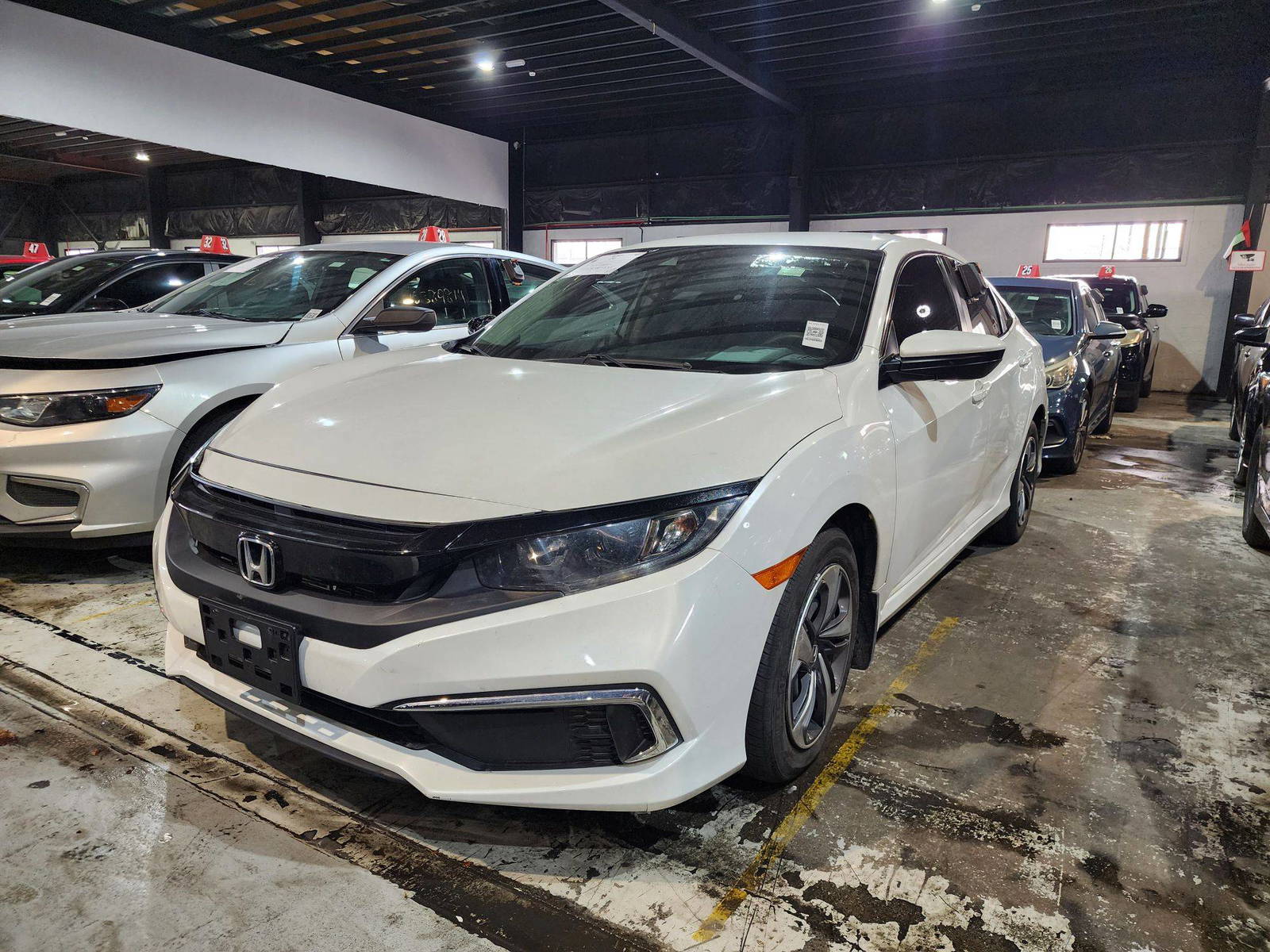 2020 HONDA CIVIC — 113318 KM — Lot 215487 — Al Quoz - Marhaba Auctions Used Cars - Image 4