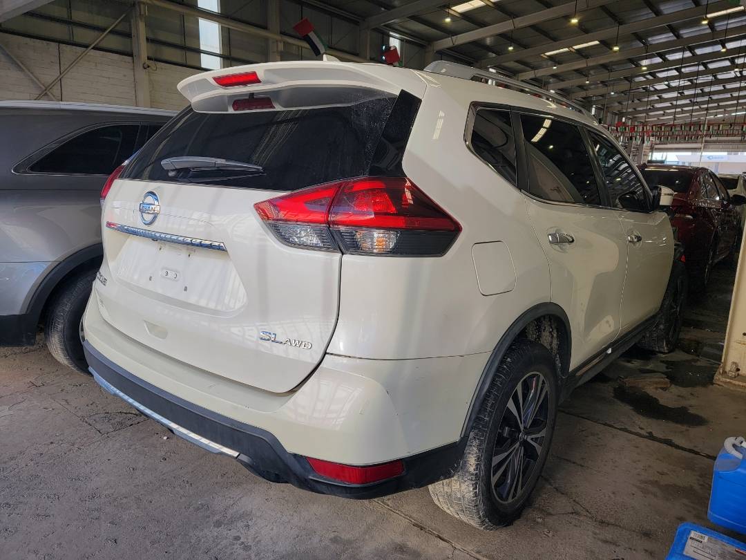 2018 NISSAN ROGUE — 118331 Miles — Lot 319941 — Main - Marhaba Auctions Used Cars - Image 3