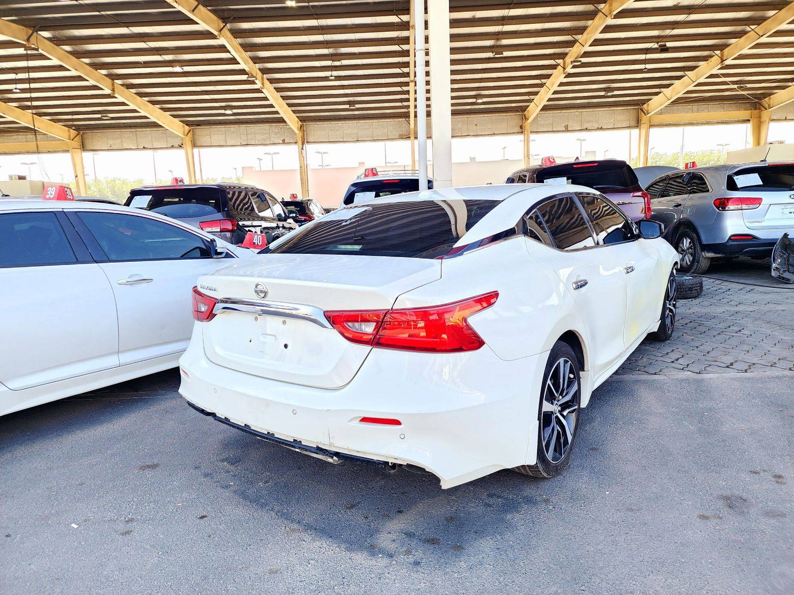 2020 NISSAN MAXIMA — 100720 Miles — Lot 2LC385230 — Souq - Marhaba Auctions Used Cars - Image 3