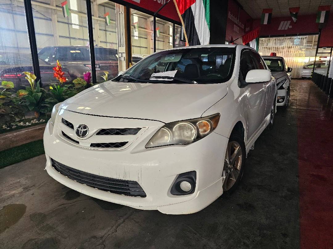 TOYOTA COROLLA