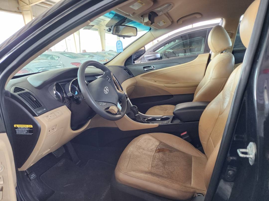 2013 HYUNDAI SONATA — 182326 Miles — Lot 46649394 — Main - Marhaba Auctions Used Cars - Image 8