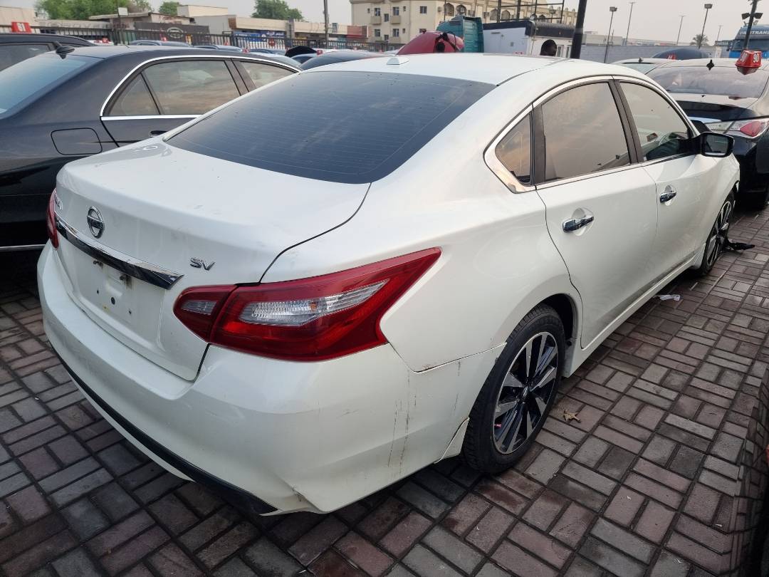 2018 NISSAN ALTIMA — 191140 KM — Lot 12238083 — Main - Marhaba Auctions Used Cars - Image 4