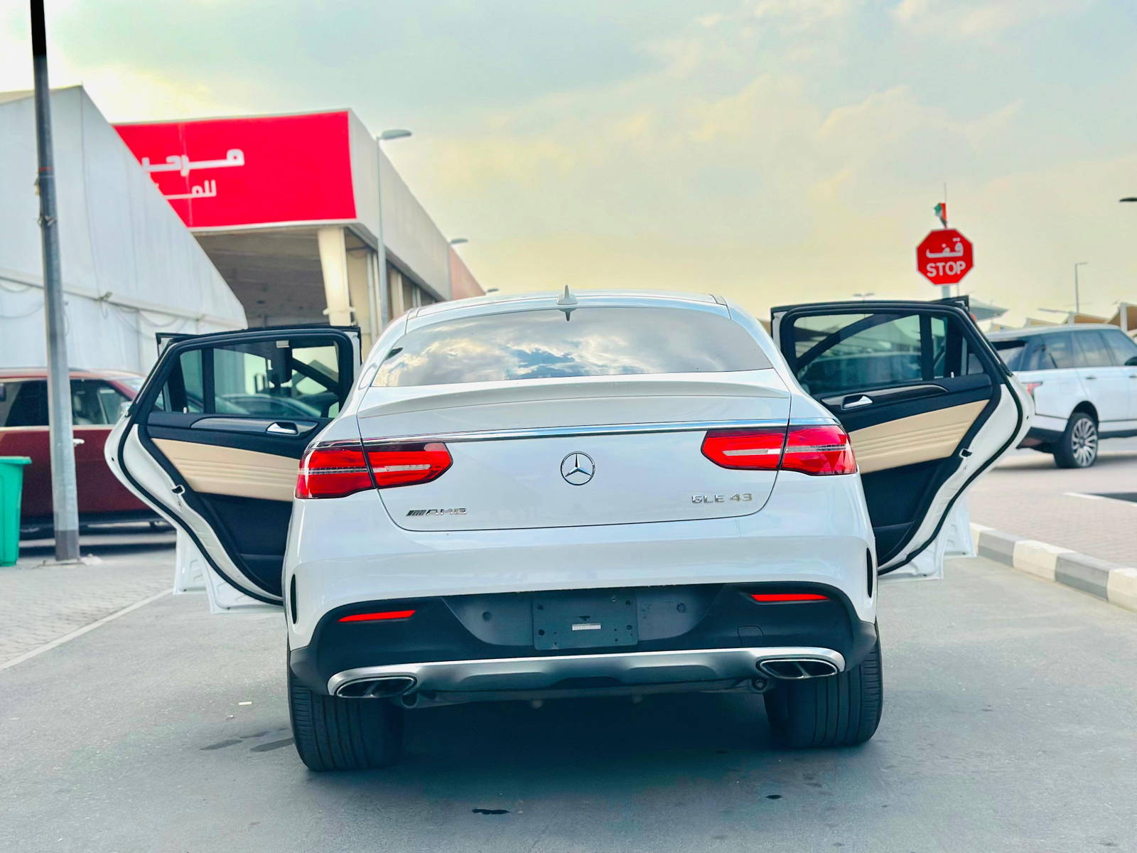 2019 MERCEDES BENZ GLE COUPE AMG 43 — 51874 Miles — Lot 40219721 — Souq - Marhaba Auctions Used Cars - Image 3