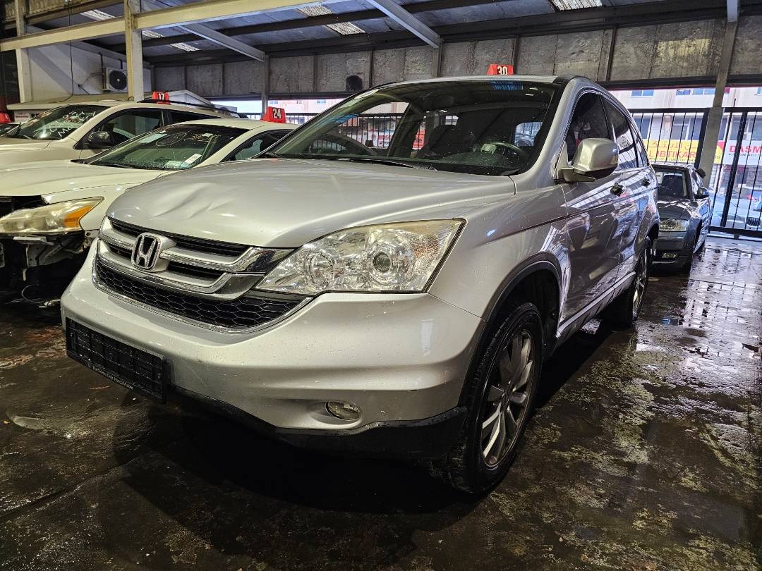 2010 HONDA CR-V — 160191 KM — Lot 203784 — Main - Marhaba Auctions Used Cars - Image 5