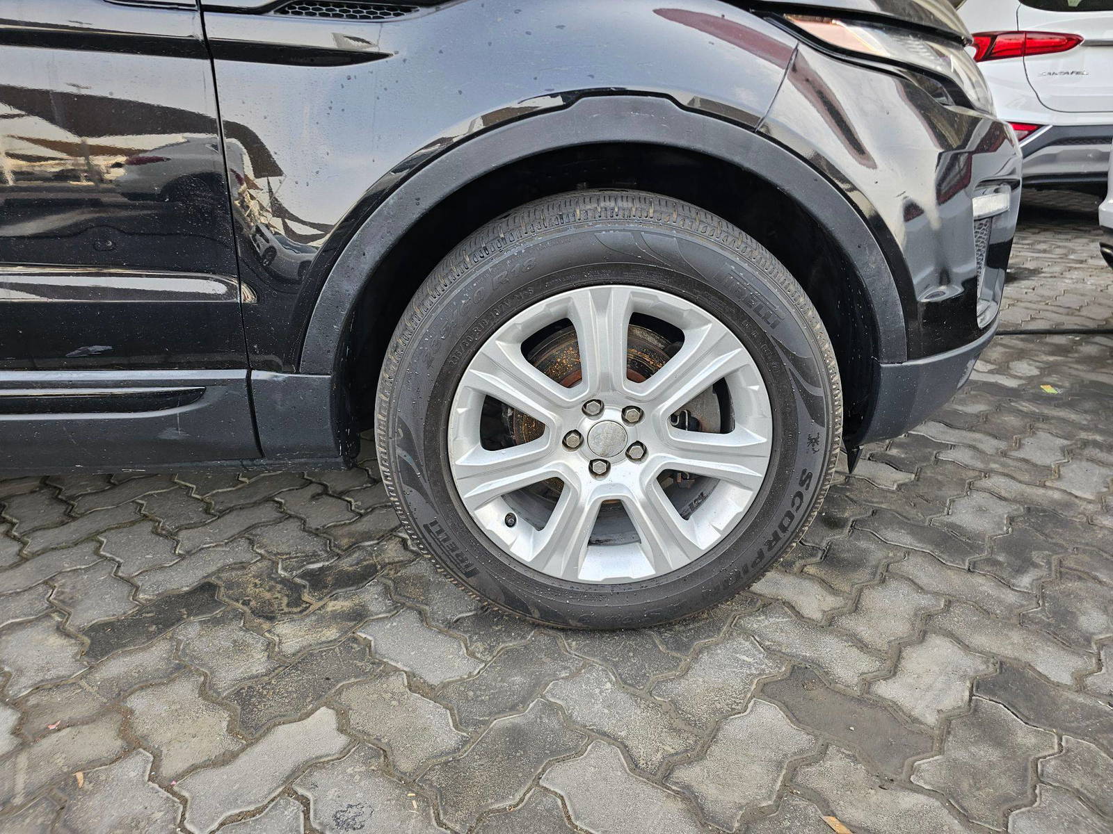 2016 LAND ROVER RANGE ROVER EVOQUE — 109295 Miles — Lot H110784 — Souq - Marhaba Auctions Used Cars - Image 12