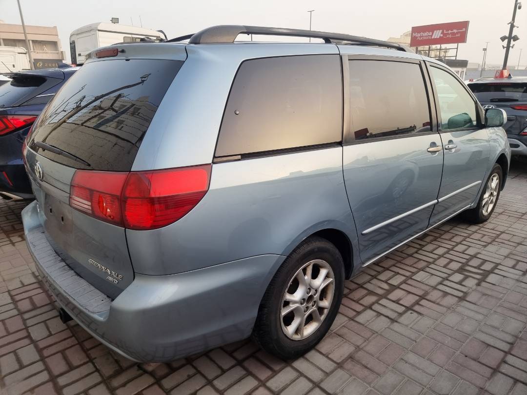 2005 TOYOTA SIENNA — 149601 Miles — Lot 124587 — Ind. 12 - Marhaba Auctions Used Cars - Image 5