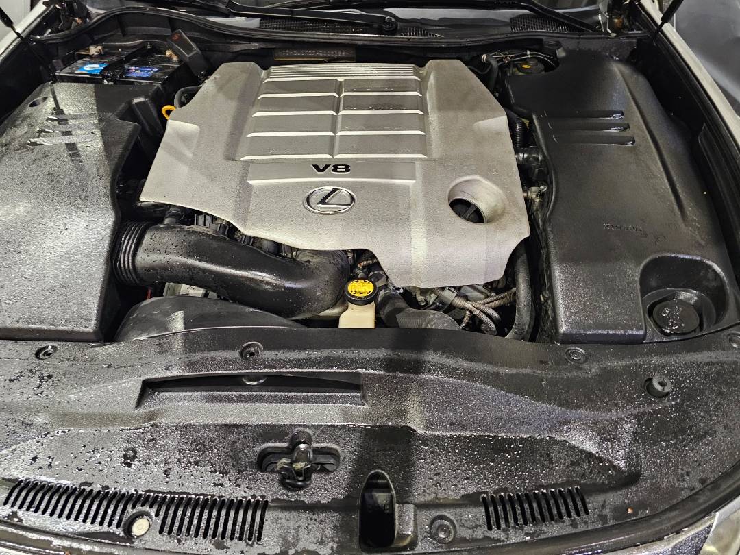2010 LEXUS GS460 — 176412 KM — Lot 9A5003826 — Main - Marhaba Auctions Used Cars - Image 11