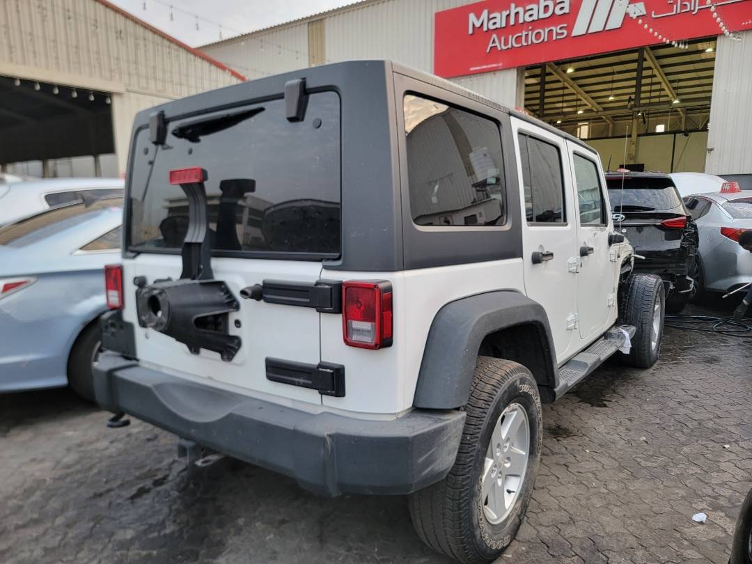 2015 JEEP WRANGLER — 95392 Miles — Lot GXFL750996 — Main - Marhaba Auctions Used Cars - Image 4