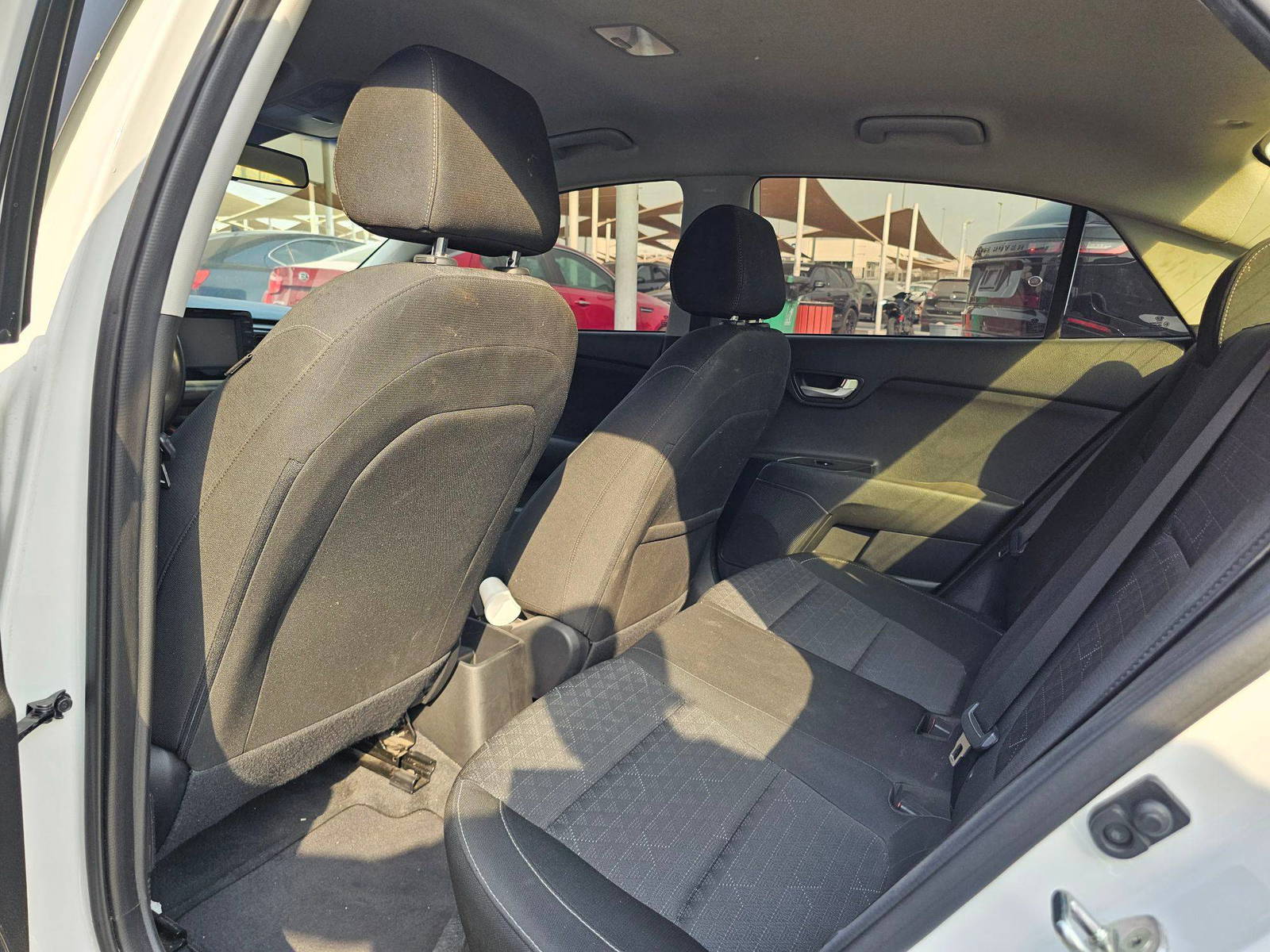 2020 KIA RIO — 41774 Miles — Lot LE357255 — Souq - Marhaba Auctions Used Cars - Image 6