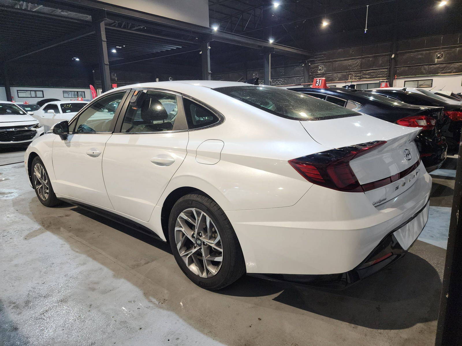 2021 HYUNDAI SONATA — 45045 Miles — Lot 48176 — Al Quoz - Marhaba Auctions Used Cars - Image 5