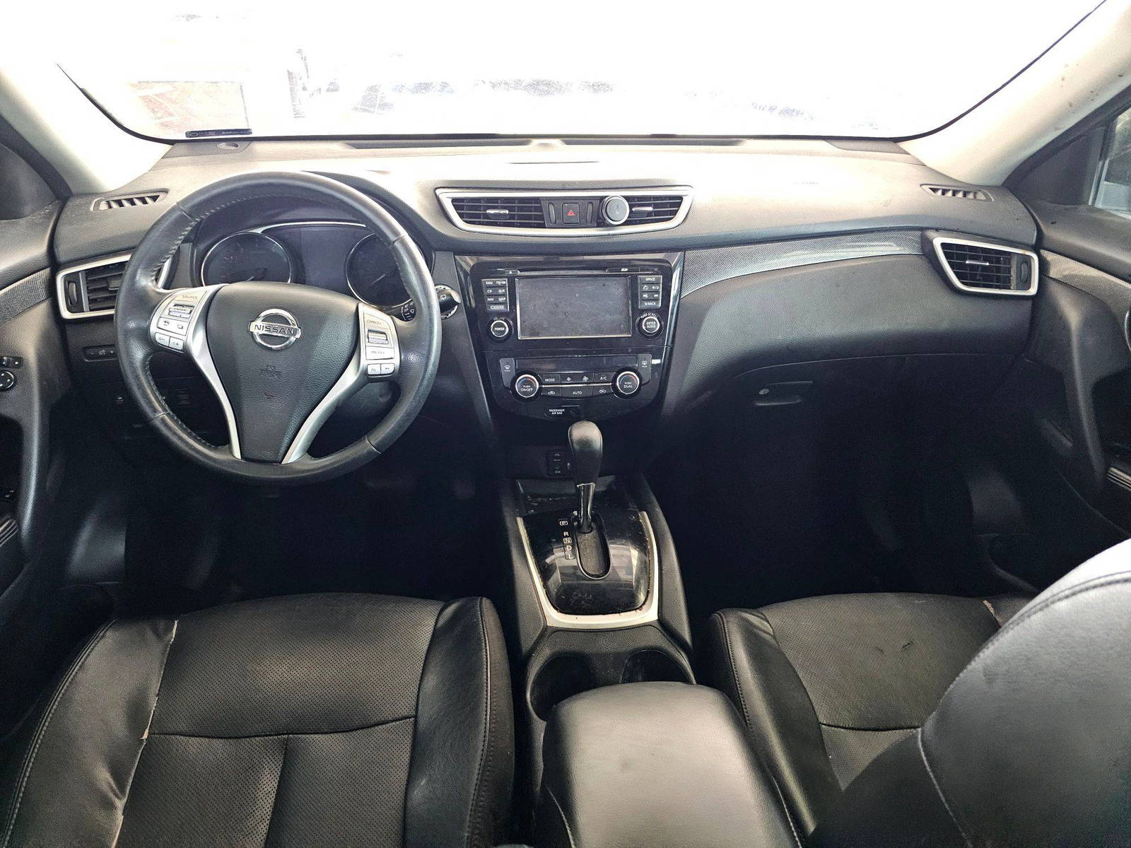 2015 NISSAN ROGUE — Lot C883479 — Souq - Marhaba Auctions Used Cars - Image 7