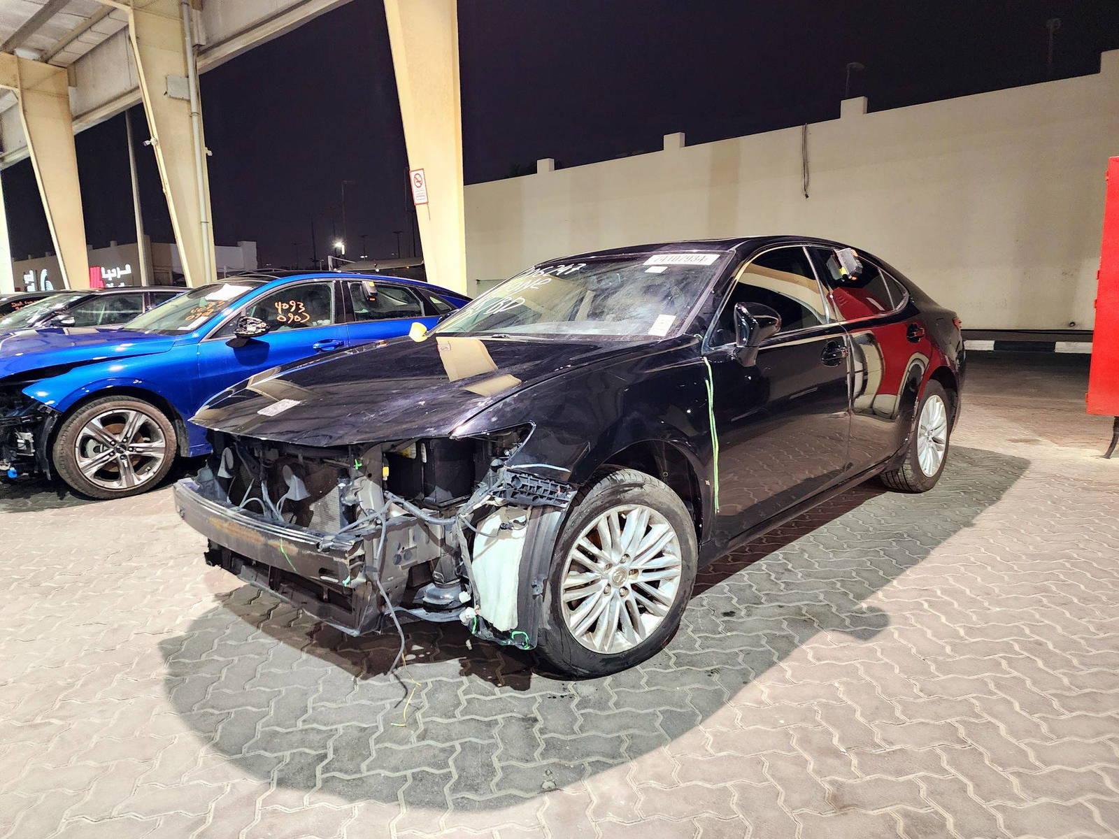 2015 LEXUS ES 350 — 126262 Miles — Lot F2206247 — Main - Marhaba Auctions Used Cars - Image 5