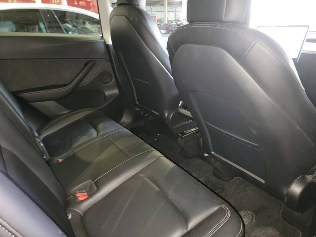 2021 TESLA MODEL Y — 46868 Miles — Lot 078410 - Marhaba Auctions Used Cars - Image 8