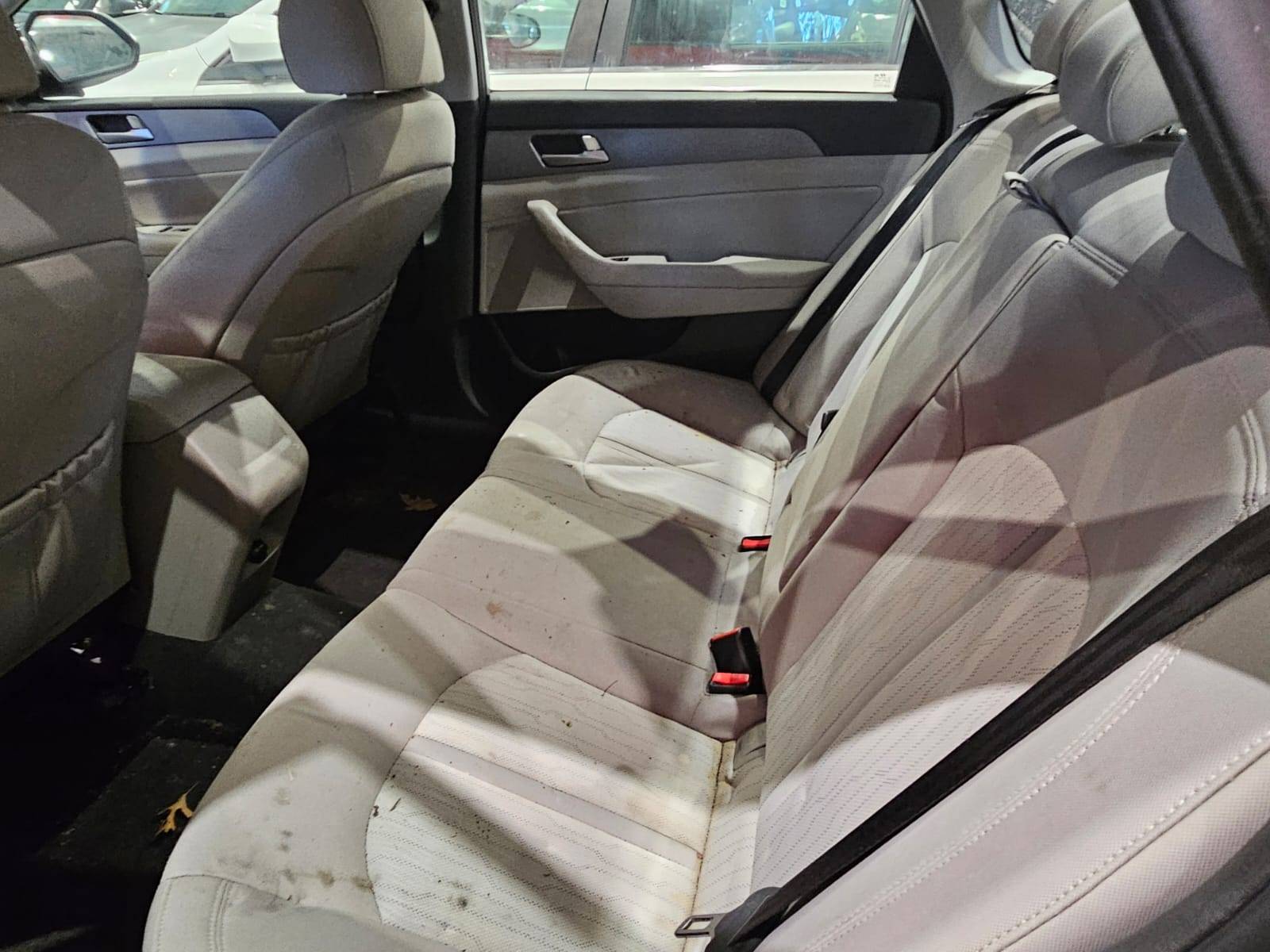 2018 HYUNDAI SONATA — 148671 Miles — Lot 35JA081369 — Souq - Marhaba Auctions Used Cars - Image 9