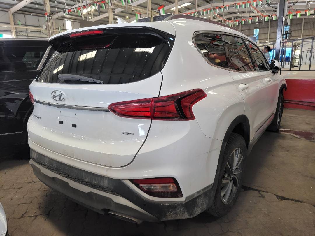 2020 HYUNDAI SANTA FE — 61759 Miles — Lot 40672485 — Main - Marhaba Auctions Used Cars - Image 3