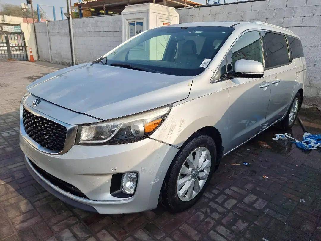 KIA SEDONA