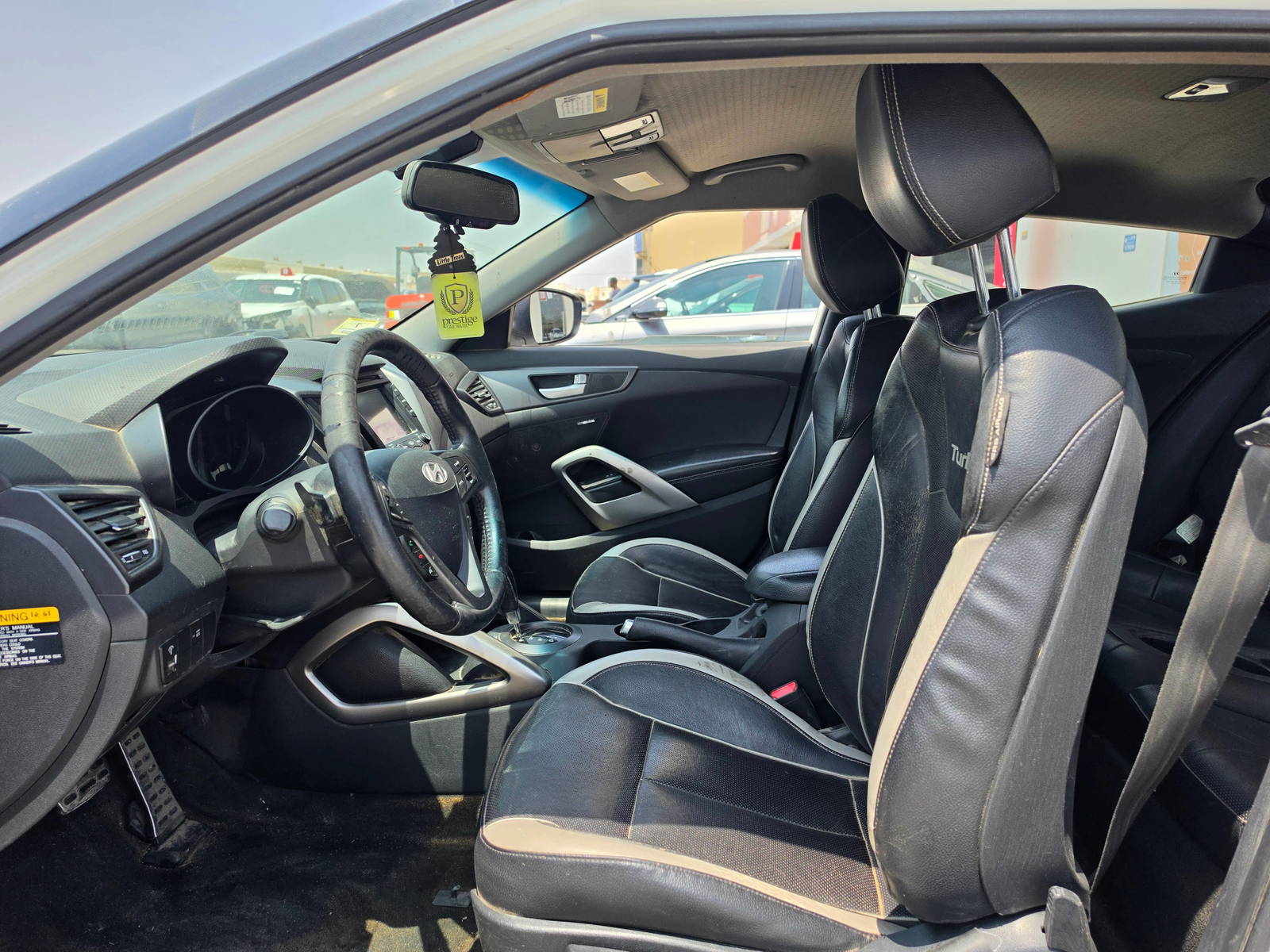 2013 HYUNDAI VELOSTER — 173211 Miles — Lot 43650866 - Marhaba Auctions Used Cars - Image 7