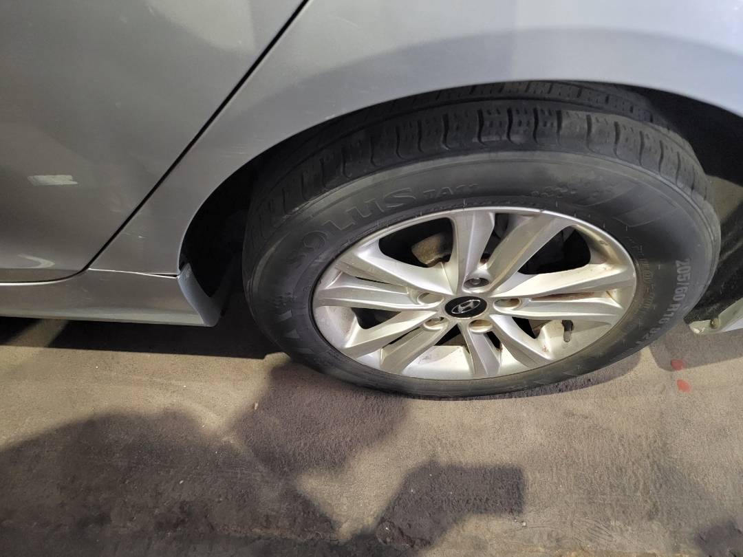 HYUNDAI SONATA 2012 - Marhaba Auction Used Cars - Image 7