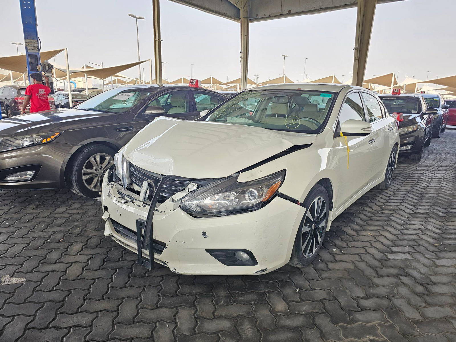 2018 NISSAN ALTIMA — 200697 KM — Lot 12329536 — Souq - Marhaba Auctions Used Cars - Image 5