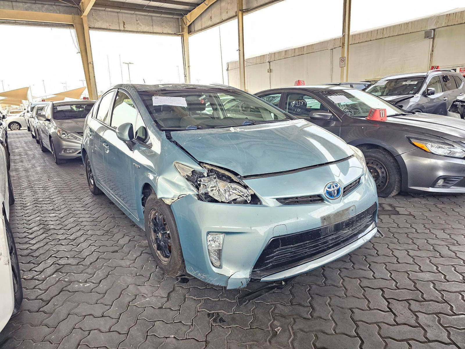 2015 TOYOTA PRIUS — 157478 Miles — Lot F1928743 — Main - Marhaba Auctions Used Cars - Image 4