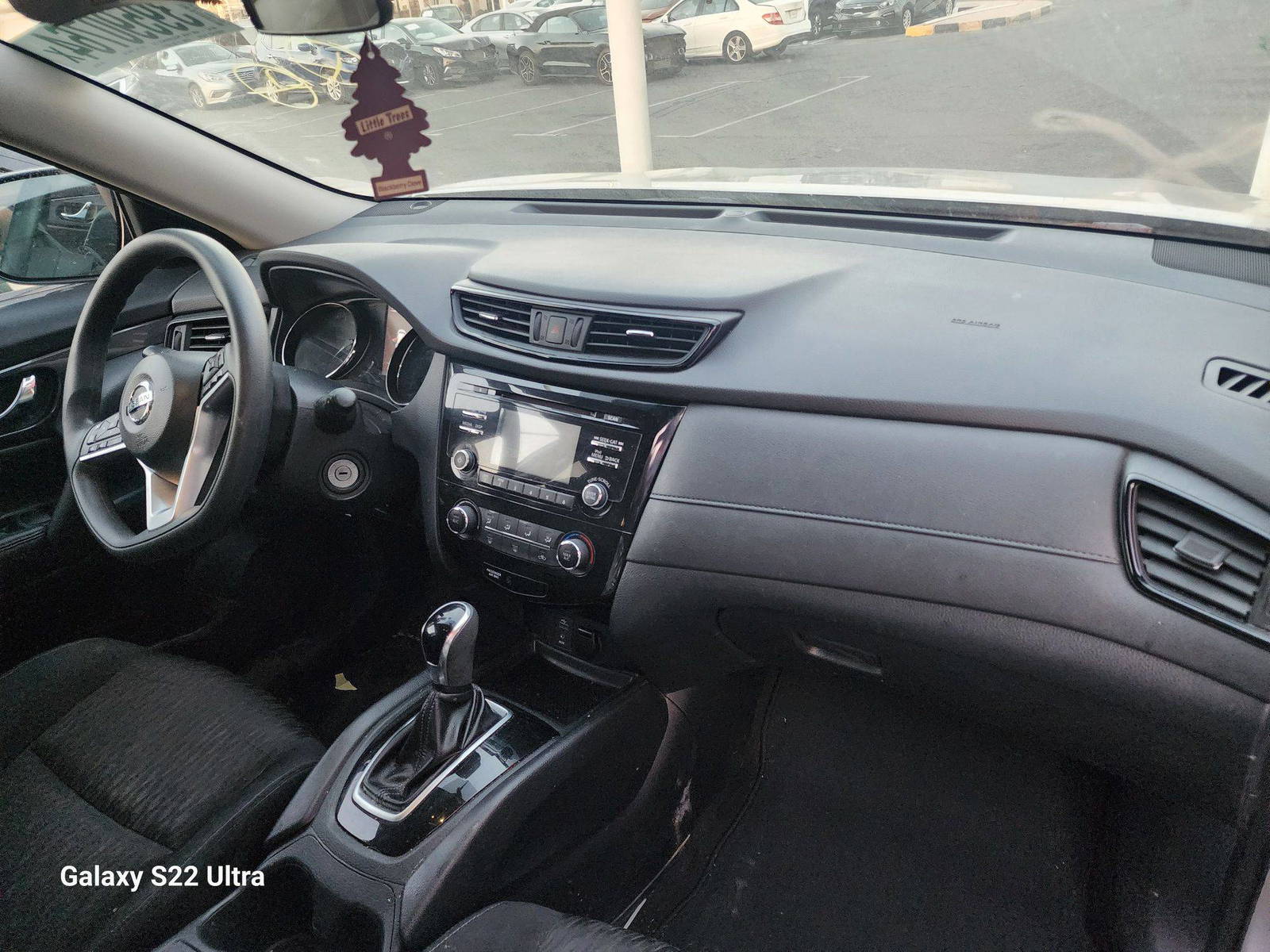 2017 NISSAN ROGUE — 129117 Miles — Lot 39590764 - Marhaba Auctions Used Cars - Image 8