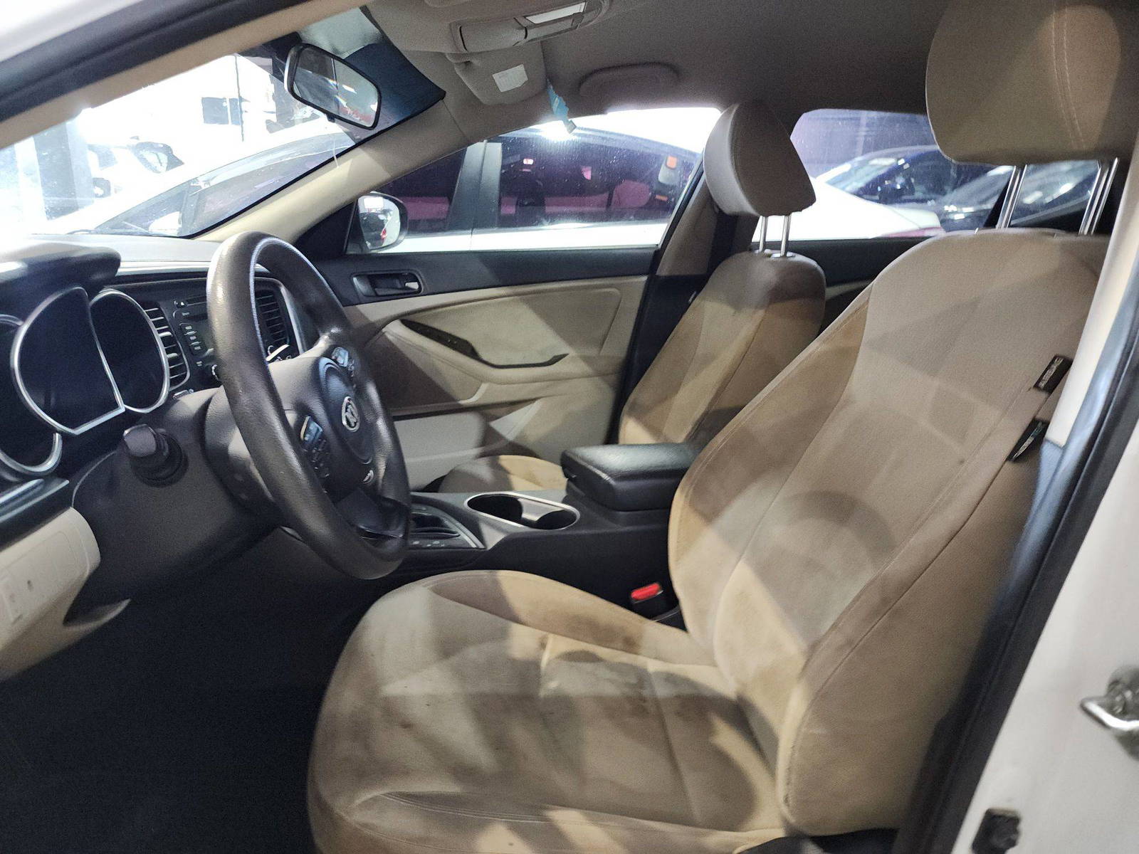 2014 KIA OPTIMA — 223240 Miles — Lot 82318644 — Al Quoz - Marhaba Auctions Used Cars - Image 9