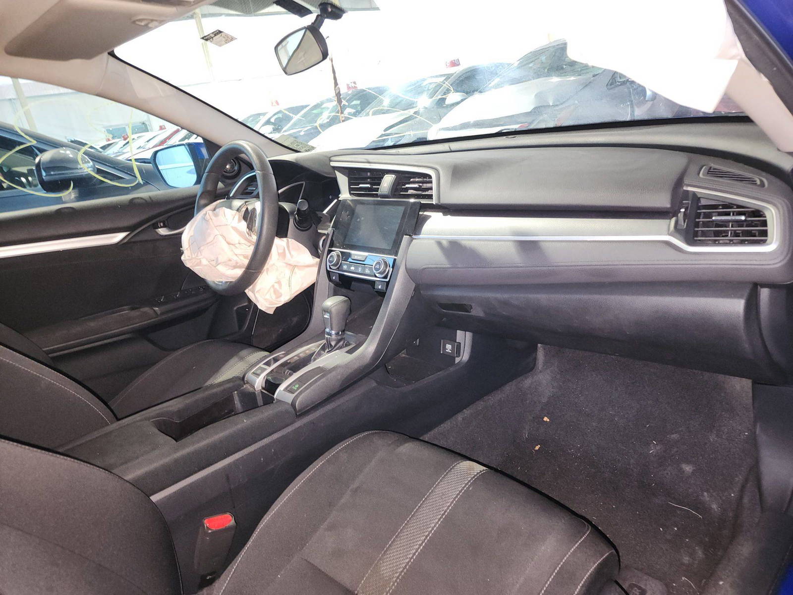 2016 HONDA CIVIC — 63360 KM — Lot 033305 — Ind. 12 - Marhaba Auctions Used Cars - Image 6