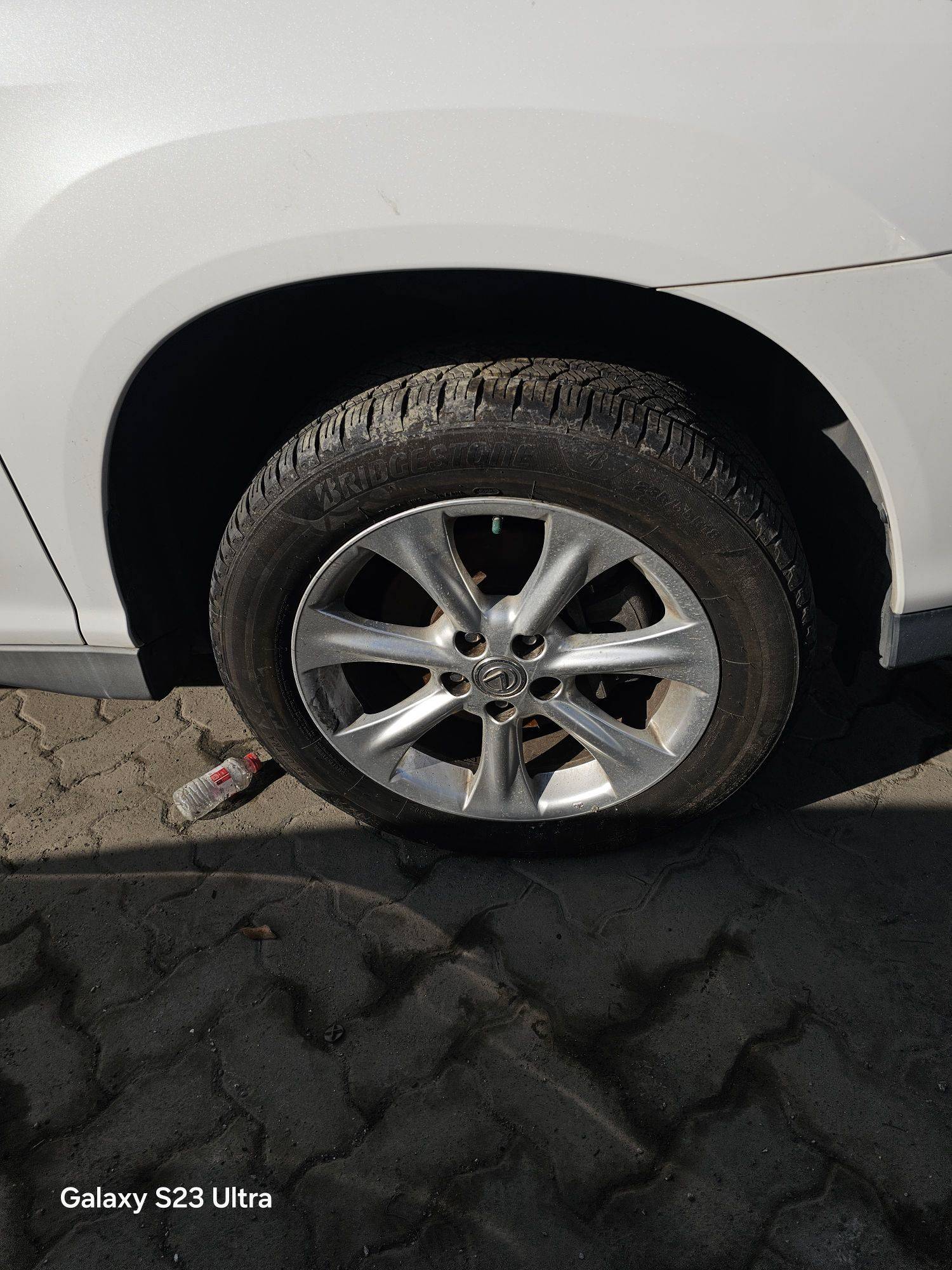 2009 LEXUS RX 350 — 224241 Miles — Lot 92390125 — Souq - Marhaba Auctions Used Cars - Image 5