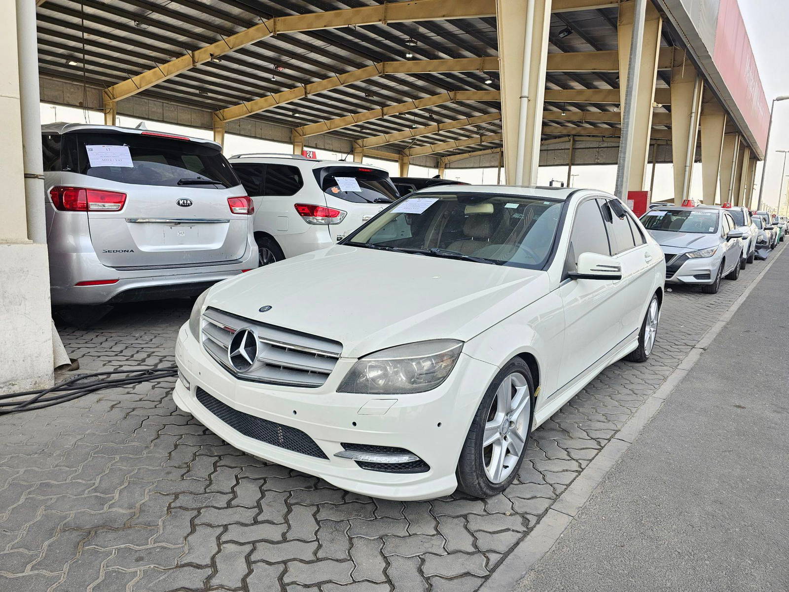 2011 MERCEDES BENZ C300 — 187689 Miles — Lot B3BR139764 — Souq - Marhaba Auctions Used Cars - Image 5