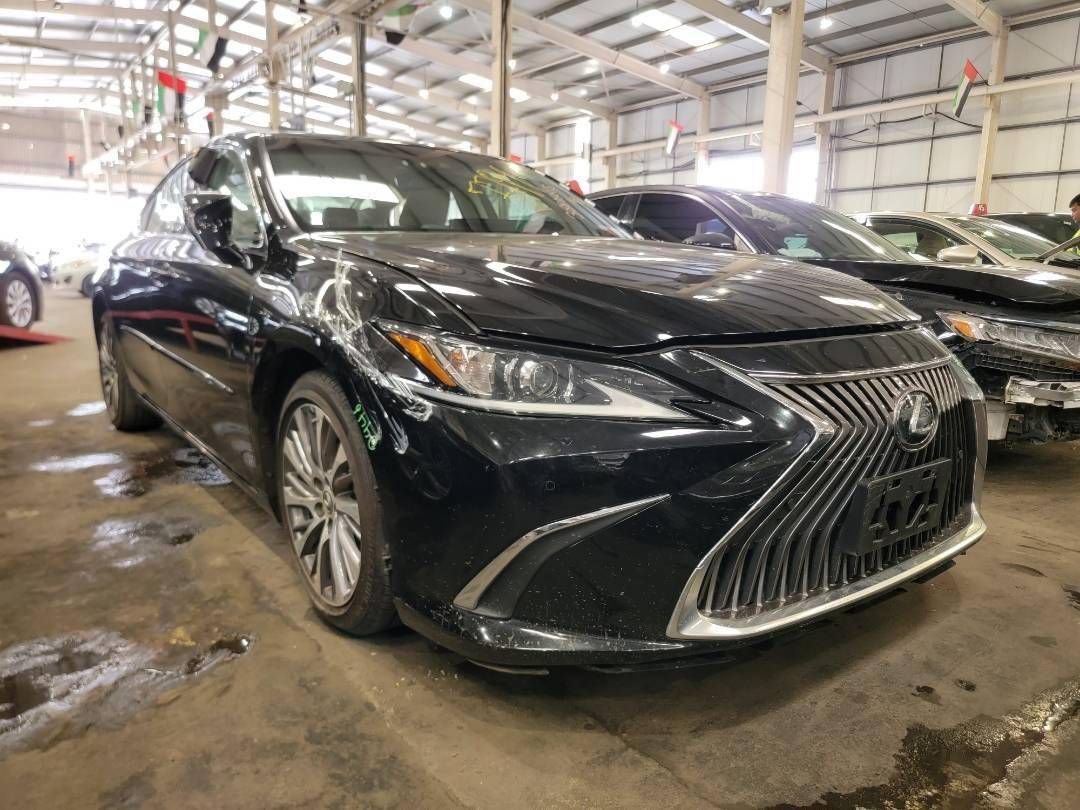 2020 LEXUS ES 350 — 33259 Miles — Lot 067794 — Main - Marhaba Auctions Used Cars - Image 5