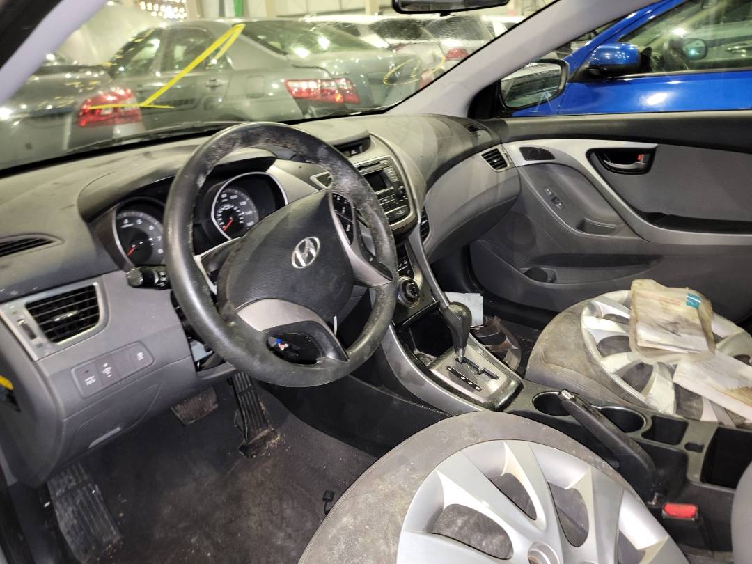 2013 HYUNDAI ELANTRA — 214055 Miles — Lot 73545643 - Marhaba Auctions Used Cars - Image 5