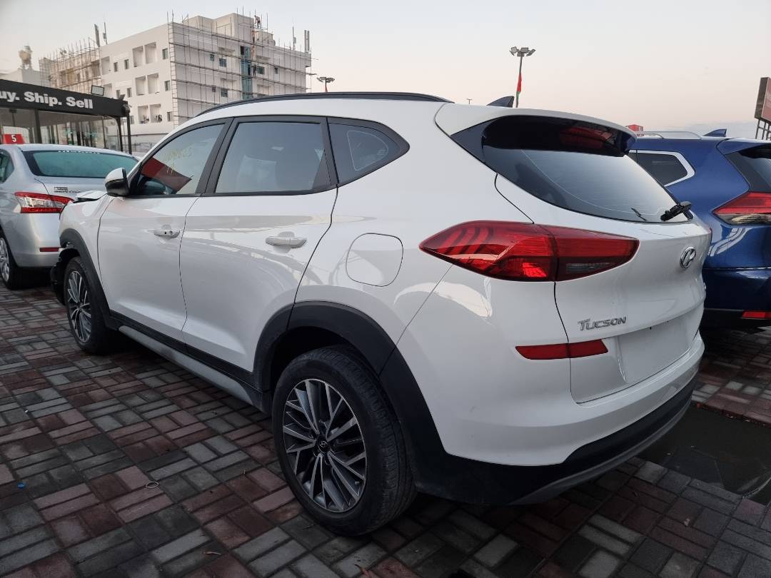 2019 HYUNDAI TUCSON — 75814 KM — Lot 215487 — Ind. 12 - Marhaba Auctions Used Cars - Image 4
