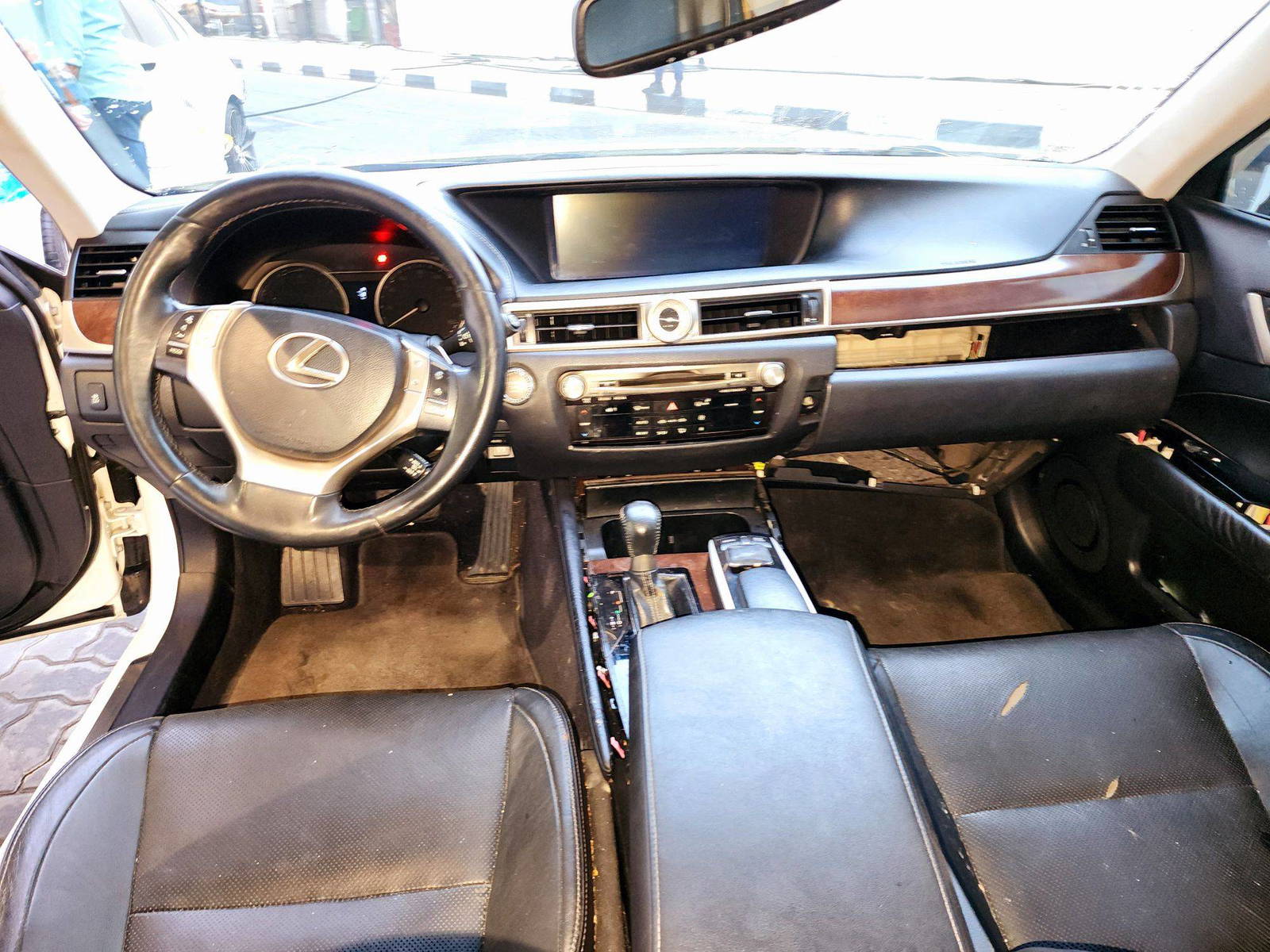 2013 LEXUS GS 350 — 203042 Miles — Lot 5027447 — Souq - Marhaba Auctions Used Cars - Image 7