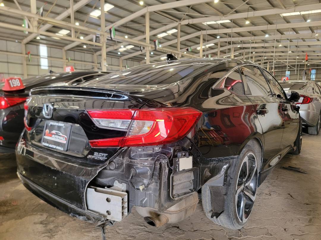 2018 HONDA ACCORD — 50560 Miles — Lot 053218 - Marhaba Auctions Used Cars - Image 3