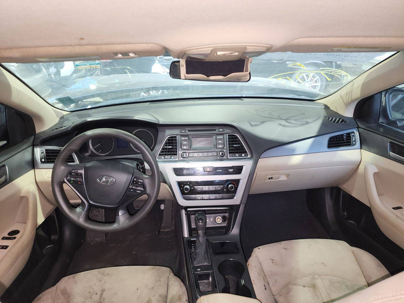 2015 HYUNDAI SONATA — 151330 Miles — Lot 72561024 — Al Quoz - Marhaba Auctions Used Cars - Image 8