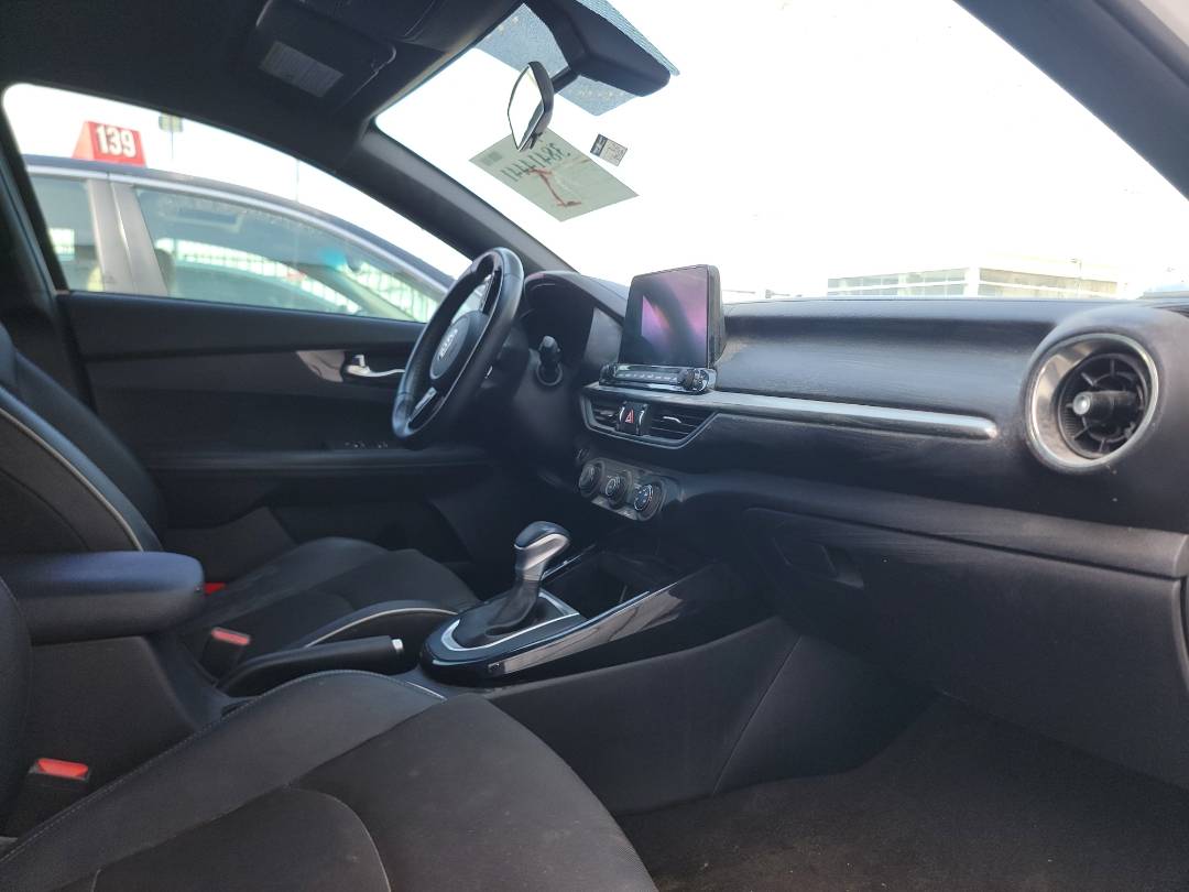2020 KIA FORTE — 89432 Miles — Lot E213969 - Marhaba Auctions Used Cars - Image 8