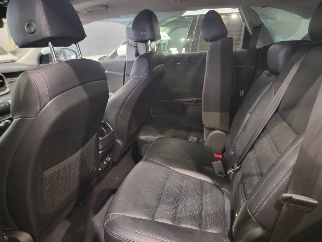 2018 KIA SORENTO — 32719 Miles — Lot 55JG410443 — Main - Marhaba Auctions Used Cars - Image 6