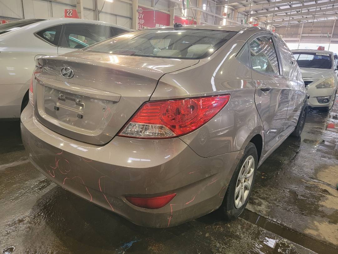 2014 HYUNDAI ACCENT — 163976 Miles — Lot 38547990 - Marhaba Auctions Used Cars - Image 3