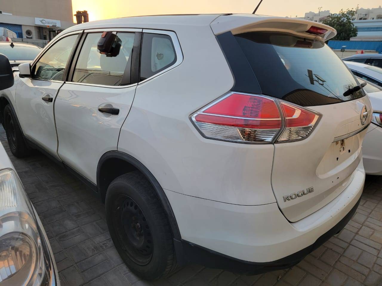 2016 NISSAN ROGUE — 177612 Miles — Lot W141155 — Main - Marhaba Auctions Used Cars - Image 6