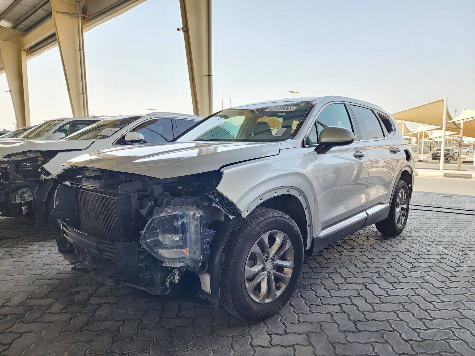 2019 HYUNDAI SANTA FE — 112422 Miles — Lot 98422 — Souq - Marhaba Auctions Used Cars - Image 4