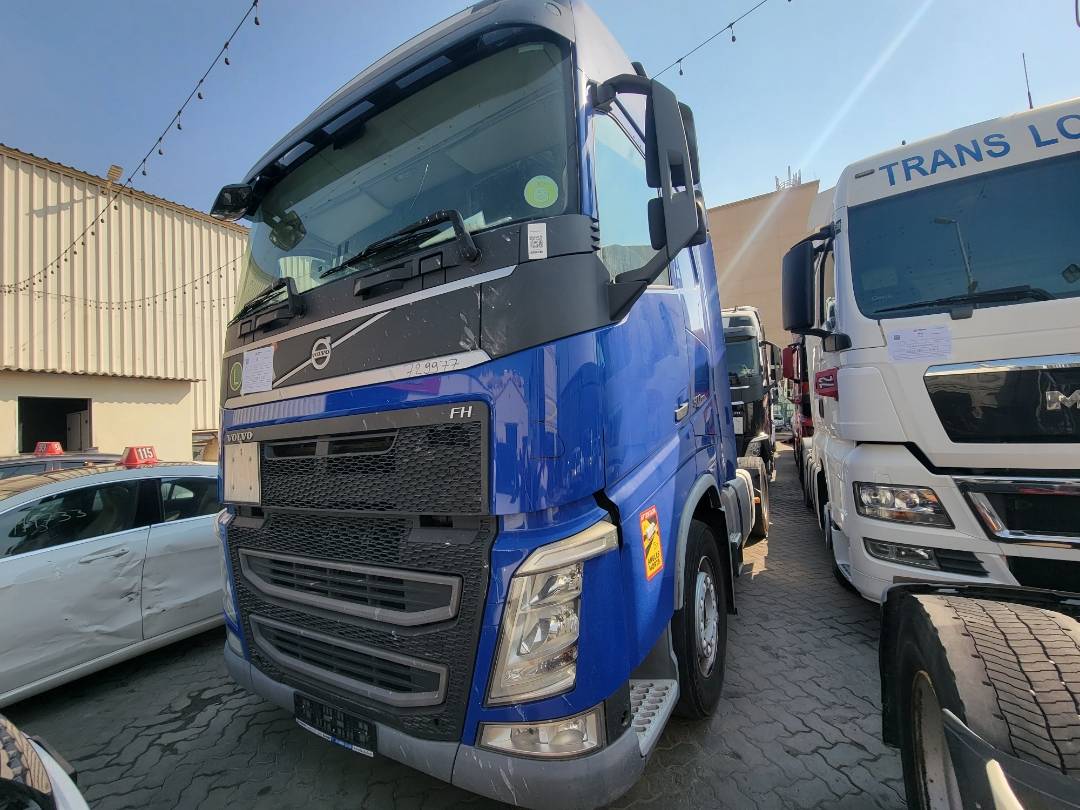 2015 VOLVO FH-Series — 927112 KM — Lot FB729977 — Main - Marhaba Auctions Used Cars - Image 3