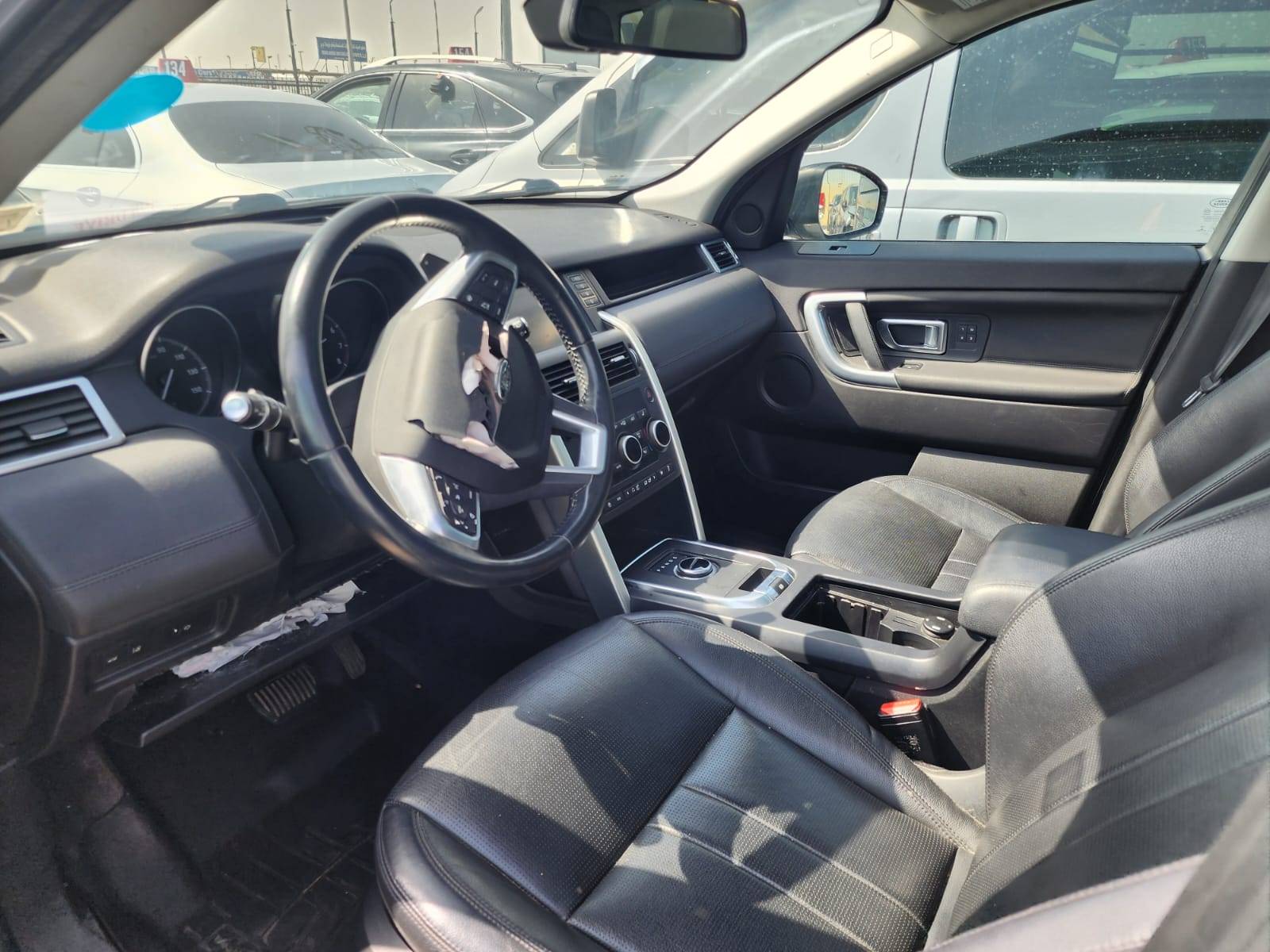LAND ROVER DISCOVERY SPORT 2018 - Marhaba Auction Used Cars - Image 6